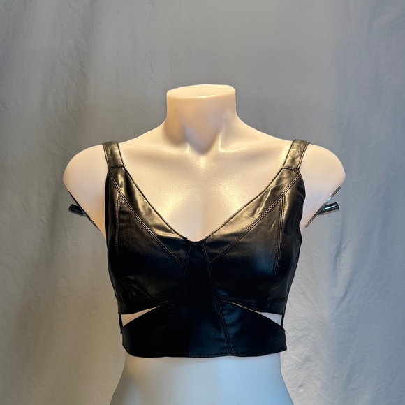 Zara Black  Women's Tank Top - Picture 1 of 9